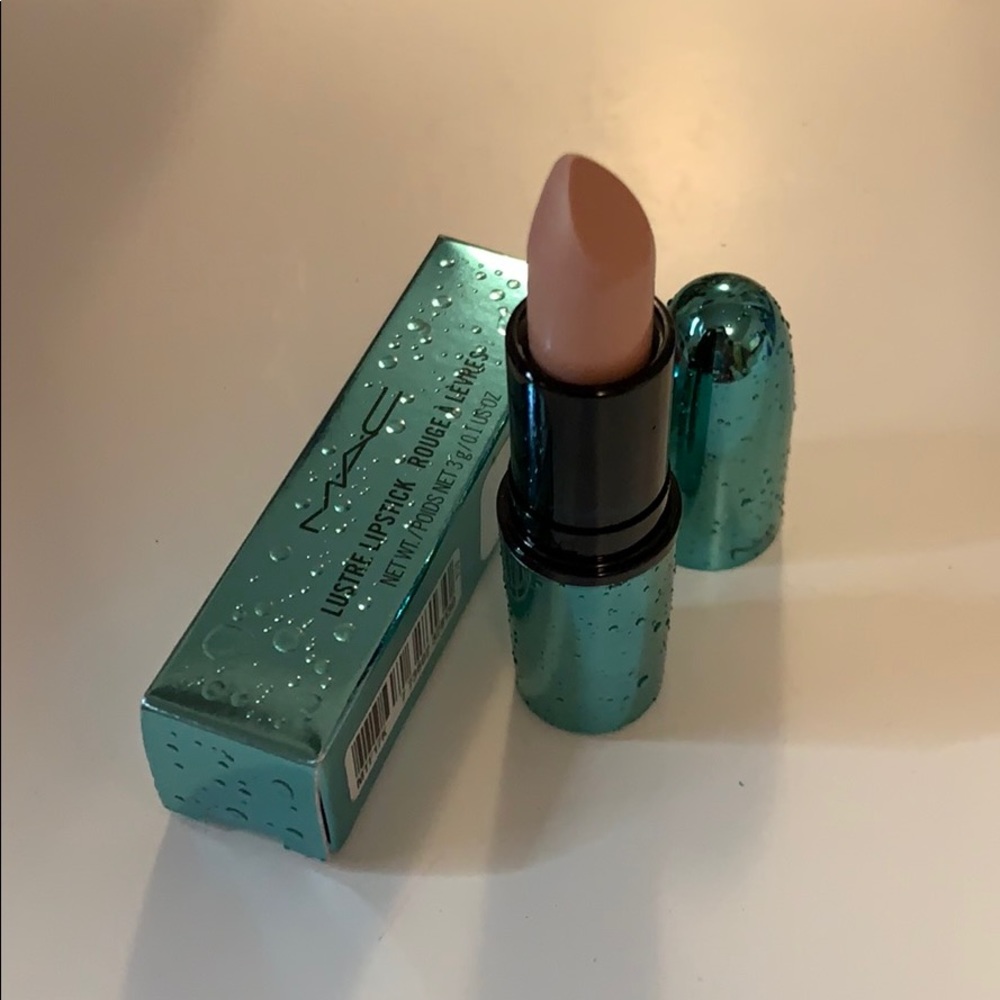 MAC Siren Song Lipstick